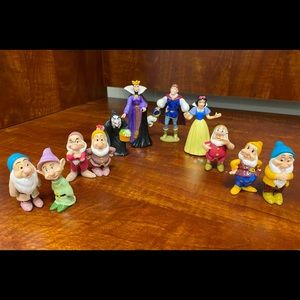 90’s Mattel PVC Disney Snow White & Seven Dwarfs Classic Figures Set